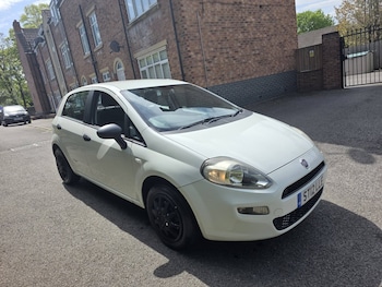 Used Fiat Punto 2012 for sale - 78537135: Photo
