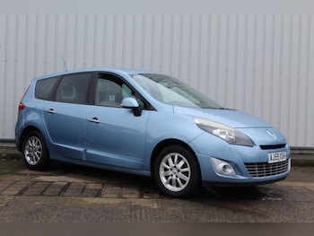 Used Renault Grand Scenic 2010 for sale - 77710736: Photo