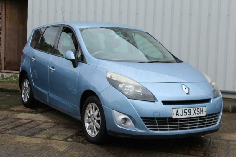 Used Renault Grand Scenic 2010 for sale - 77575770: Photo 2