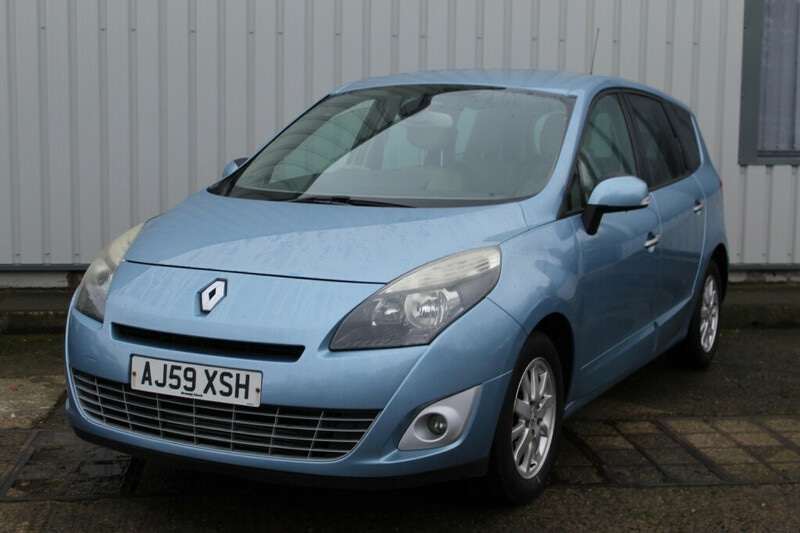 Used Renault Grand Scenic 2010 for sale - 77575770: Photo 3