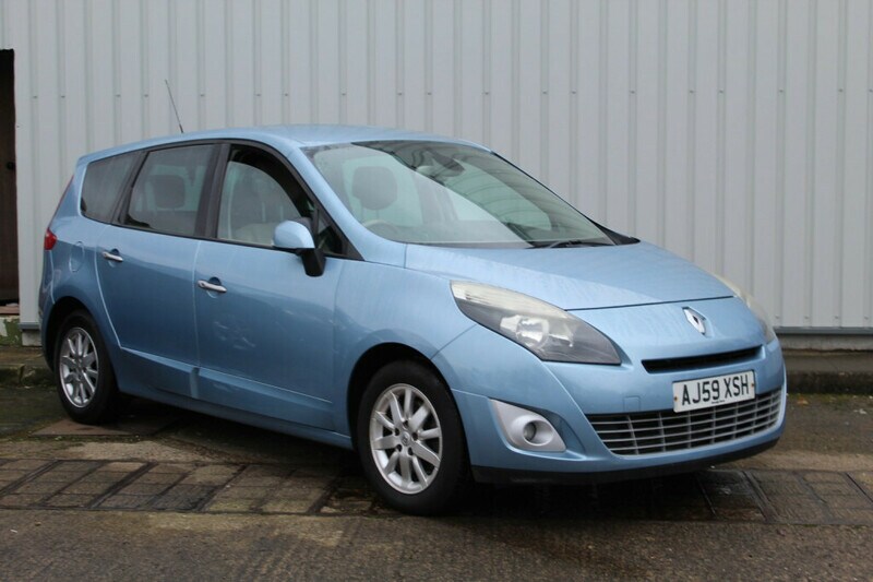 Used Renault Grand Scenic 2010 for sale - 77575770: Photo 6