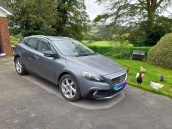 2016 (16) - D2 [120] Cross Country Lux Nav 5dr Geartronic