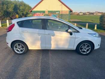 2011 (61) - 1.4 Zetec 5dr Auto