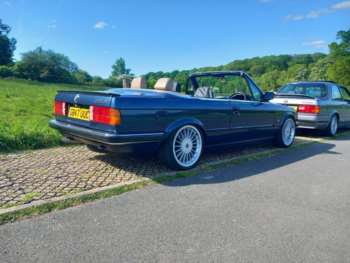 1990 (G) - 325i 2dr Auto