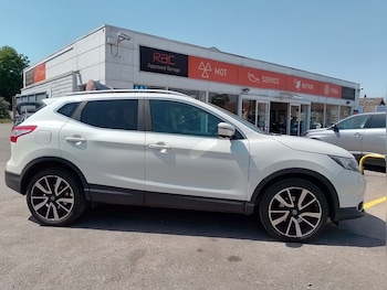 Used Nissan Qashqai 2015 for sale - 79010061: Photo