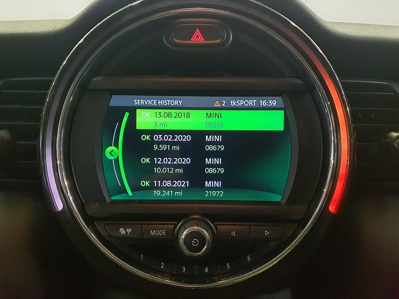 Used MINI Hatch 2018 for sale - 77836592: Photo 10