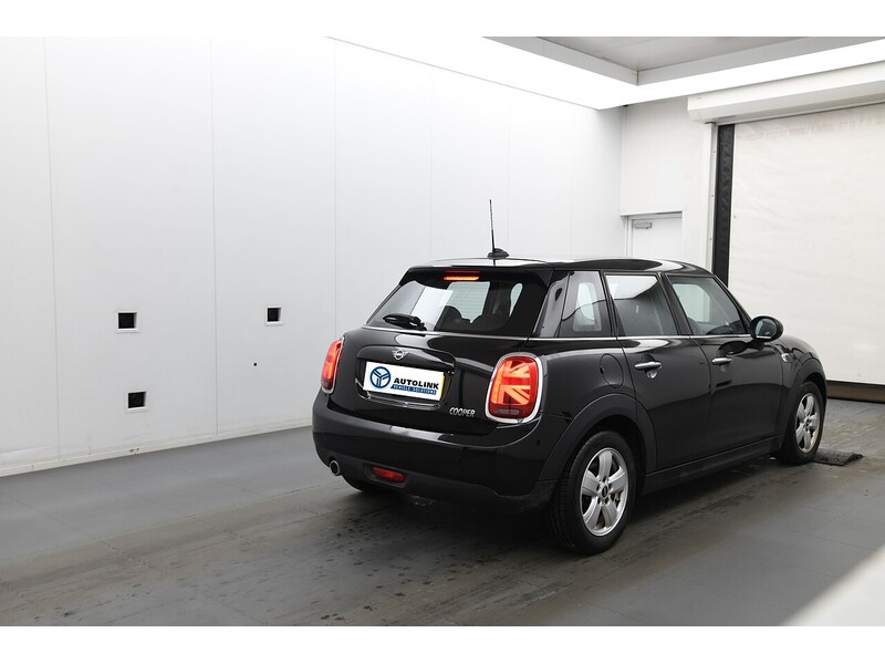 Used MINI Hatch 2018 for sale - 77836592: Photo 6