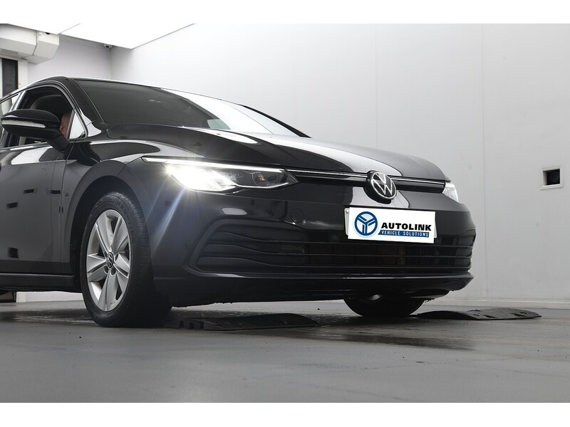 Used Volkswagen Golf 2021 for sale - 77836582: Photo 2