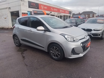 Used Hyundai i10 2018 for sale - 77422972: Photo