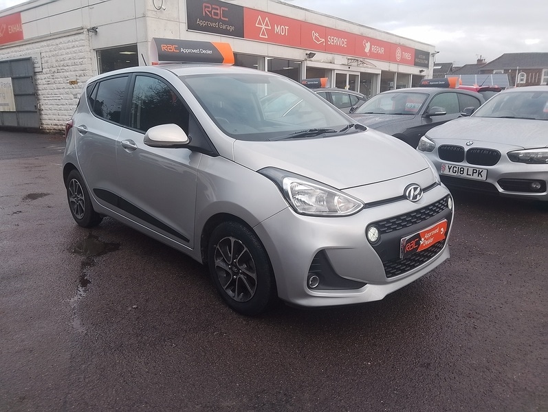 Used Hyundai i10 2018 for sale - 77422972: Photo 2