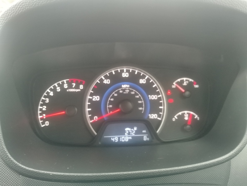 Used Hyundai i10 2018 for sale - 77422972: Photo 20