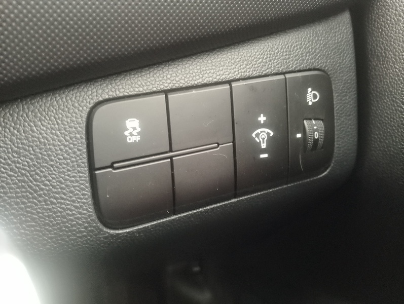 Used Hyundai i10 2018 for sale - 77422972: Photo 24