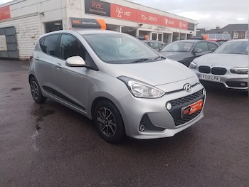 Used Hyundai i10 2018 for sale - 77422972: Photo