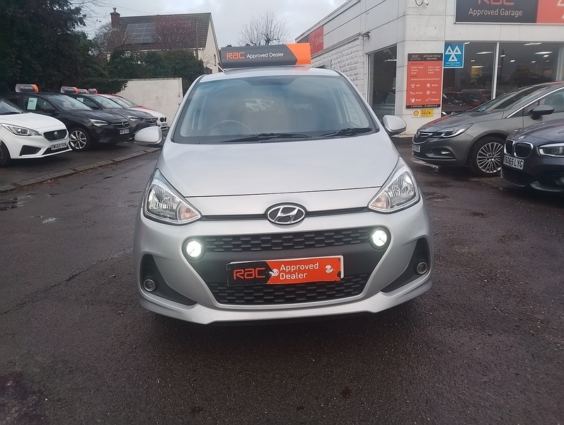 Used Hyundai i10 2018 for sale - 77422972: Photo 5
