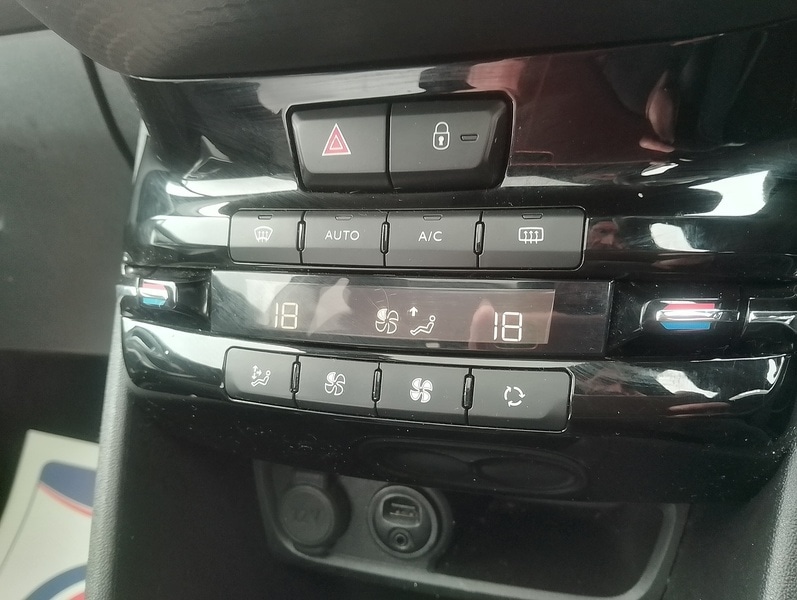 Used Peugeot 2008 2016 for sale - 77605237: Photo 16