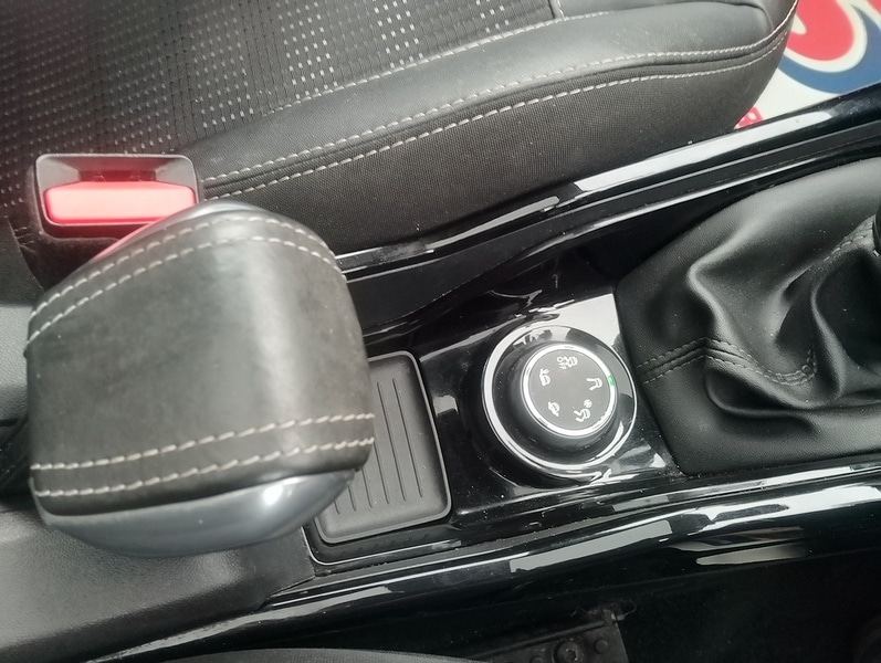 Used Peugeot 2008 2016 for sale - 77605237: Photo 18