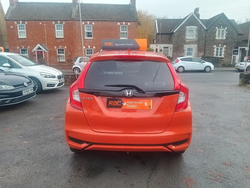 Used Honda Jazz 2018 for sale - 77422952: Photo 10