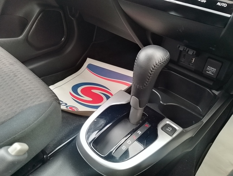 Used Honda Jazz 2018 for sale - 77422952: Photo 25