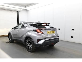 Used Toyota C-HR 2019 for sale - 79082548: Photo