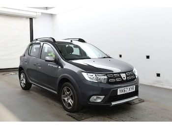 Used Dacia Sandero Stepway 2017 for sale - 78710700: Photo