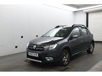 Used Dacia Sandero Stepway 2017 for sale - 78710700: Photo