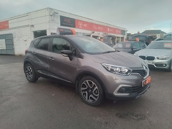 Used Renault Captur 2018 for sale - 77422980: Photo