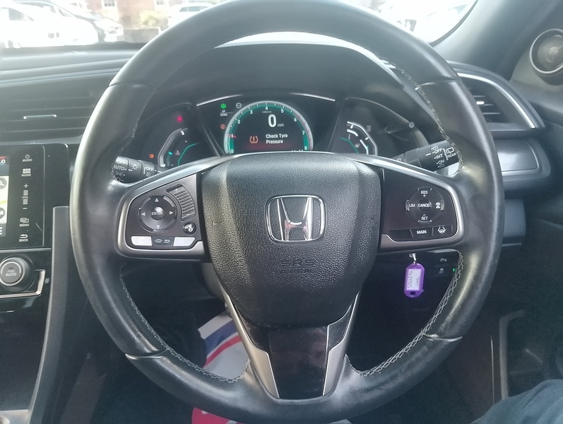 Used Honda Civic 2017 for sale - 77655710: Photo 25