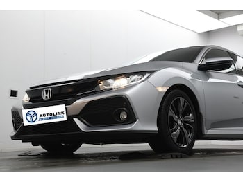 Used Honda Civic 2017 for sale - 77655710: Photo