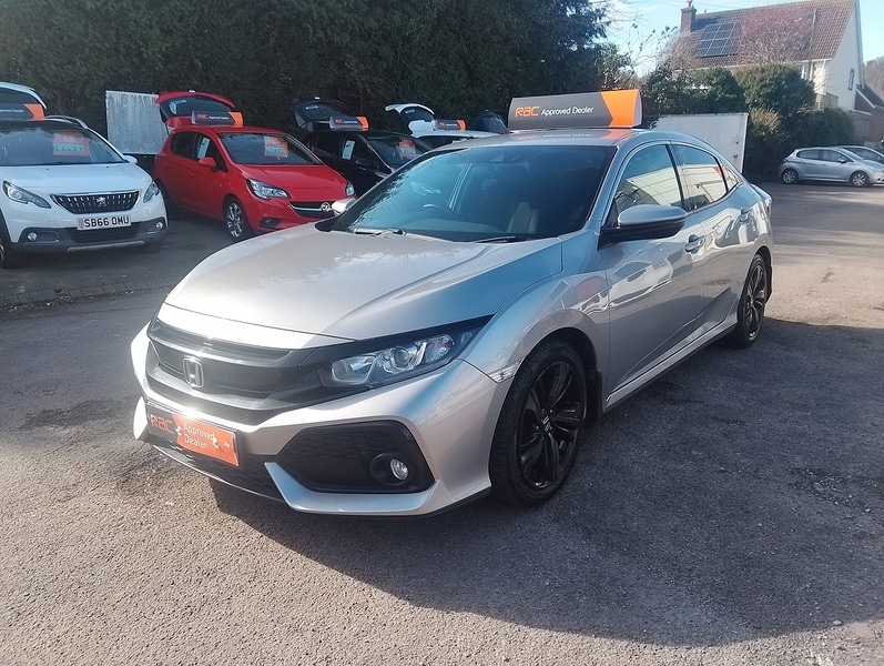 Used Honda Civic 2017 for sale - 77655710: Photo 5