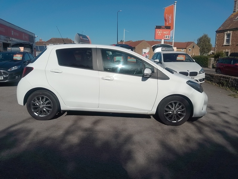 Used Toyota Yaris 2016 for sale - 77423034: Photo 12