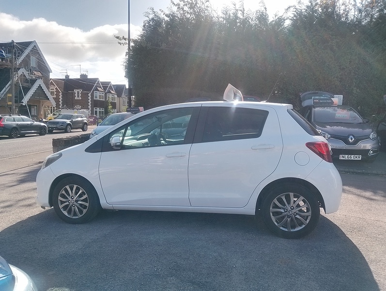 Used Toyota Yaris 2016 for sale - 77423034: Photo 7