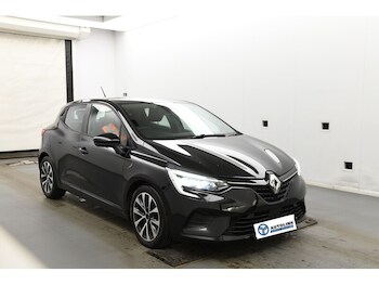 Used Renault Clio 2021 for sale - 78268239: Photo