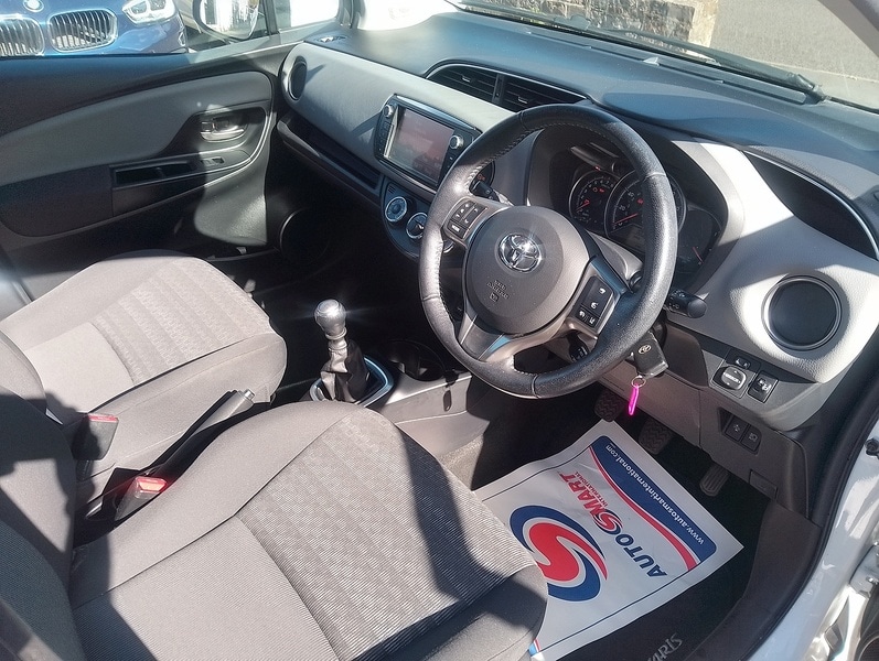 Used Toyota Yaris 2016 for sale - 77643309: Photo 13