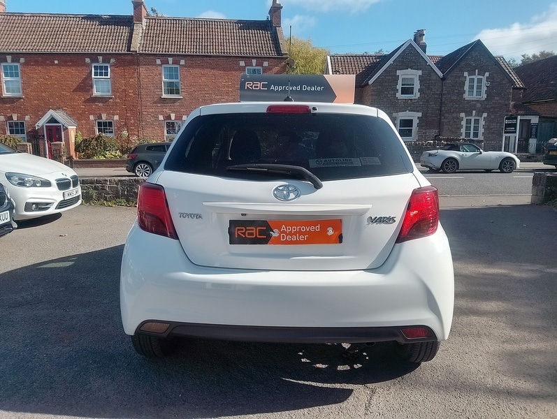Used Toyota Yaris 2016 for sale - 77643309: Photo 9