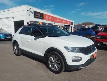 Used Volkswagen T-Roc 2020 for sale - 78710615: Photo