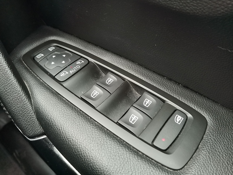 Used Renault Kadjar 2019 for sale - 78097473: Photo 32