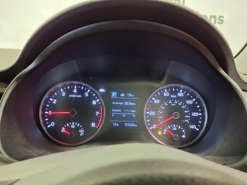 Used Kia Stonic 2018 for sale - 78016701: Photo 14