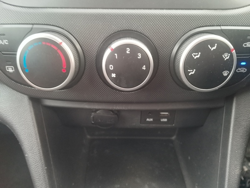 Used Hyundai i10 2019 for sale - 77437830: Photo 21