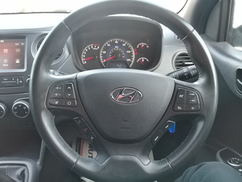 Used Hyundai i10 2019 for sale - 77437830: Photo 24