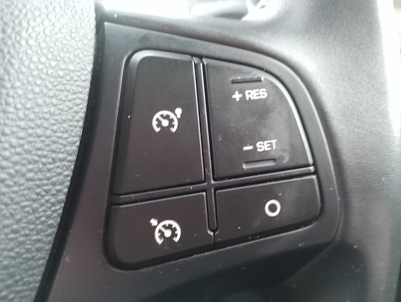 Used Hyundai i10 2019 for sale - 77437830: Photo 27