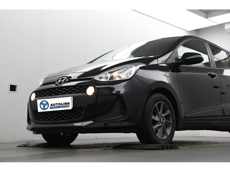 Used Hyundai i10 2019 for sale - 77437830: Photo 5