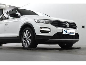 Used Volkswagen T-Roc 2020 for sale - 78065111: Photo