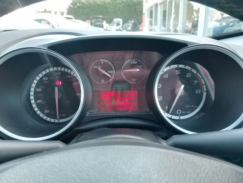 Used Alfa Romeo Giulietta 2010 for sale - 78163247: Photo 24