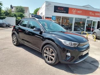 Used Kia Stonic 2018 for sale - 79514414: Photo
