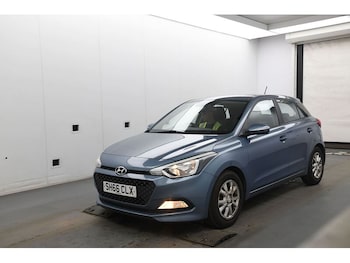 Used Hyundai i20 2016 for sale - 79058404: Photo