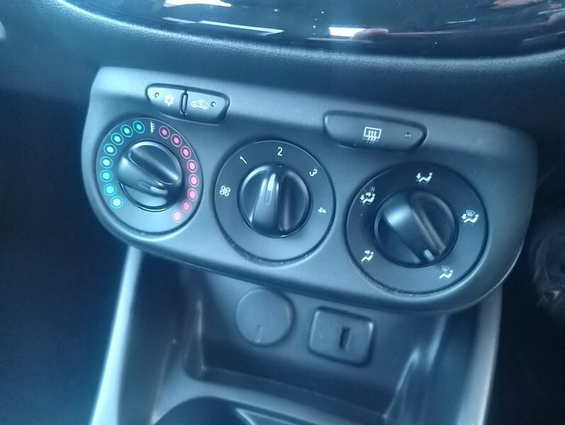 Used Vauxhall Corsa 2016 for sale - 77422979: Photo 18