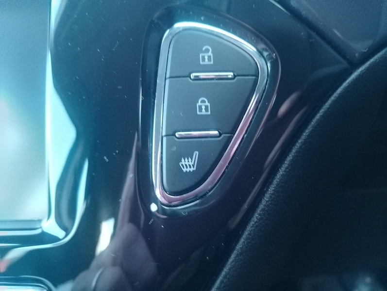 Used Vauxhall Corsa 2016 for sale - 77422979: Photo 21