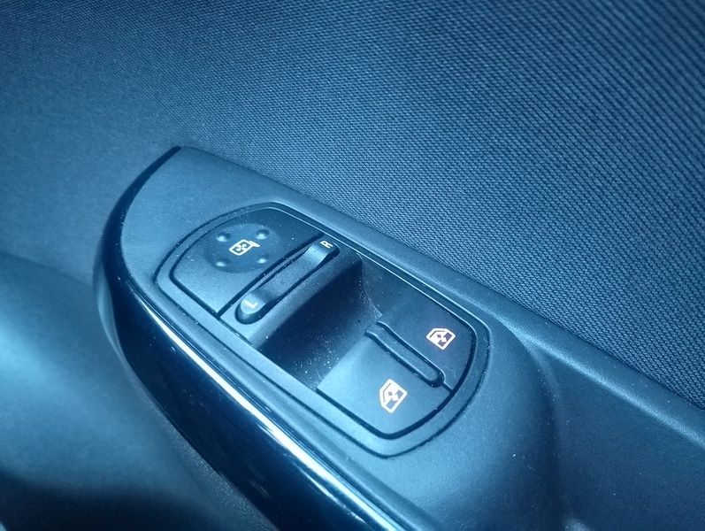 Used Vauxhall Corsa 2016 for sale - 77422979: Photo 27