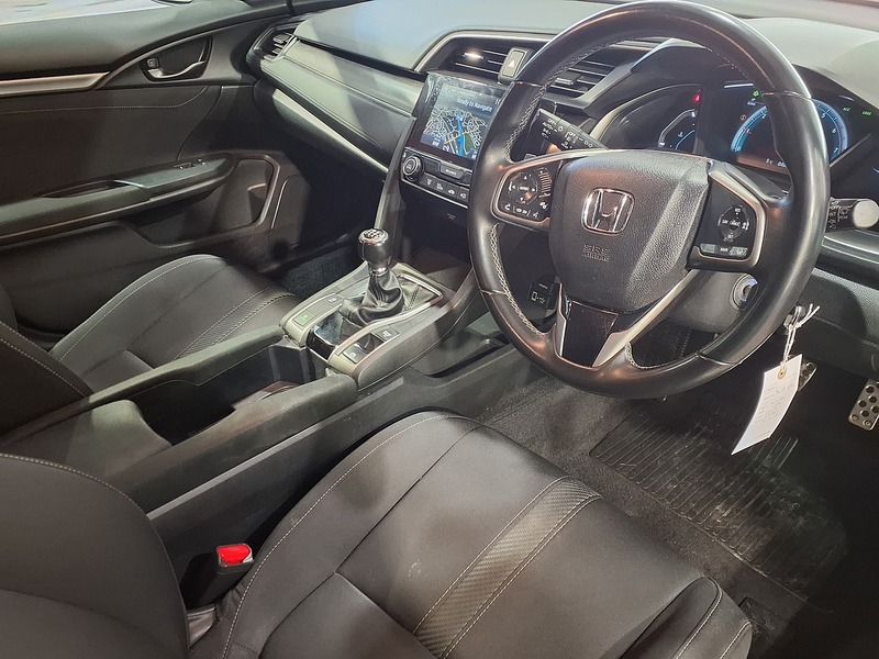 Used Honda Civic 2017 for sale - 77490726: Photo 11