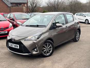 Used Toyota Yaris 2017 for sale - 74861460: Photo